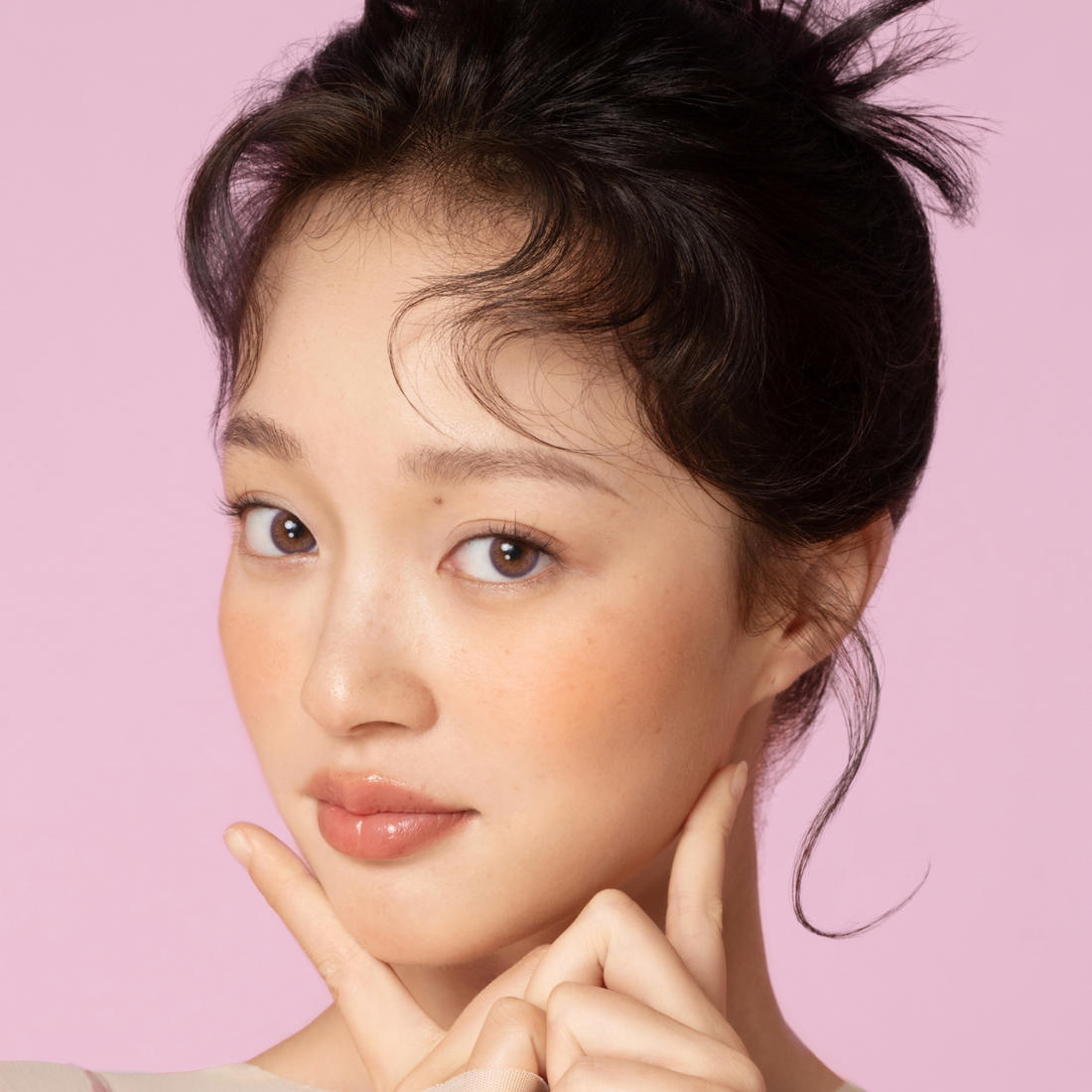 Tipsy Fig purple color contacts