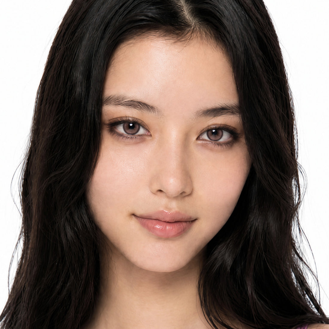 Encounter daily colored contacts model